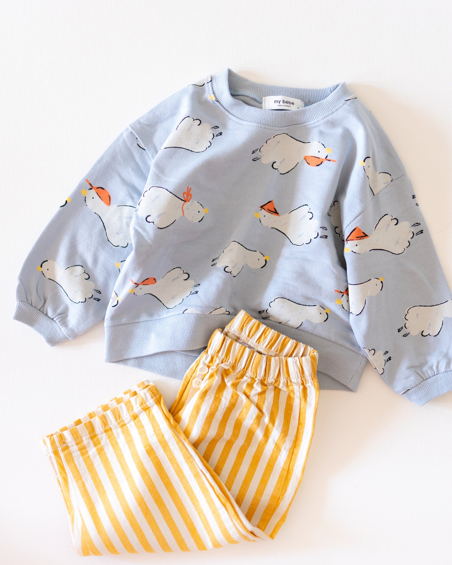 goose on the loose sweatshirt