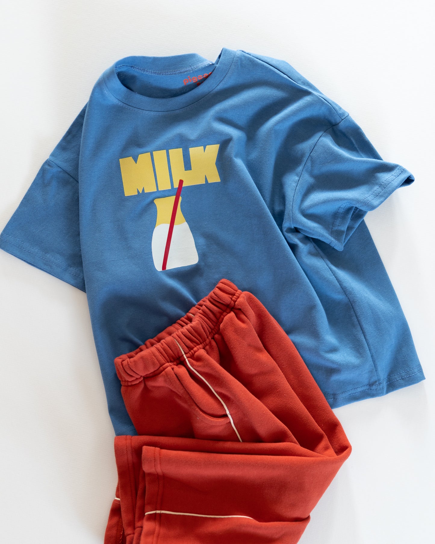 blue milk tee