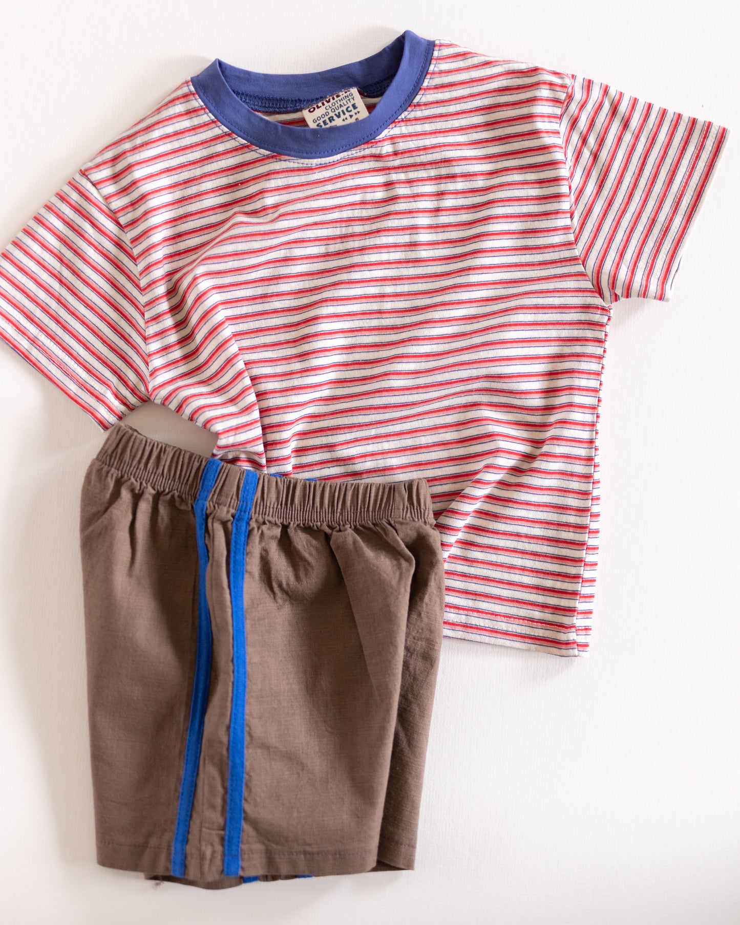 museum tee