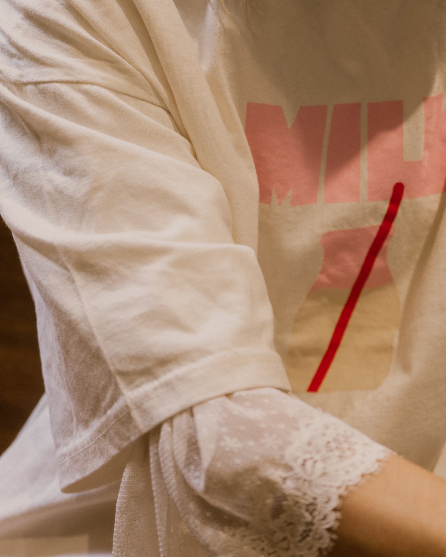 mom's pink milk tee
