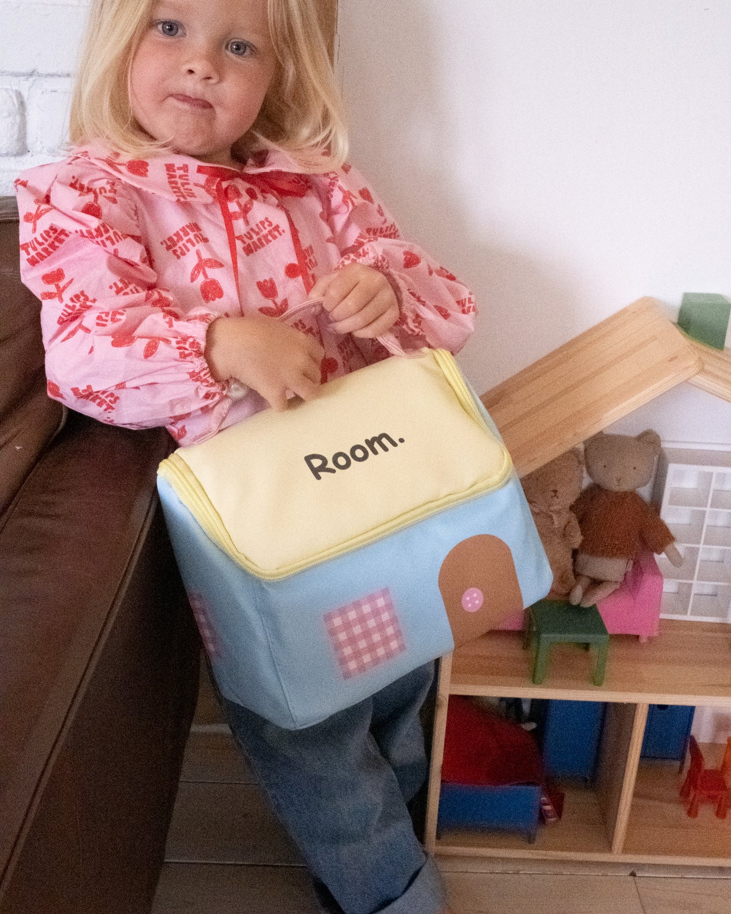 room lunch bag