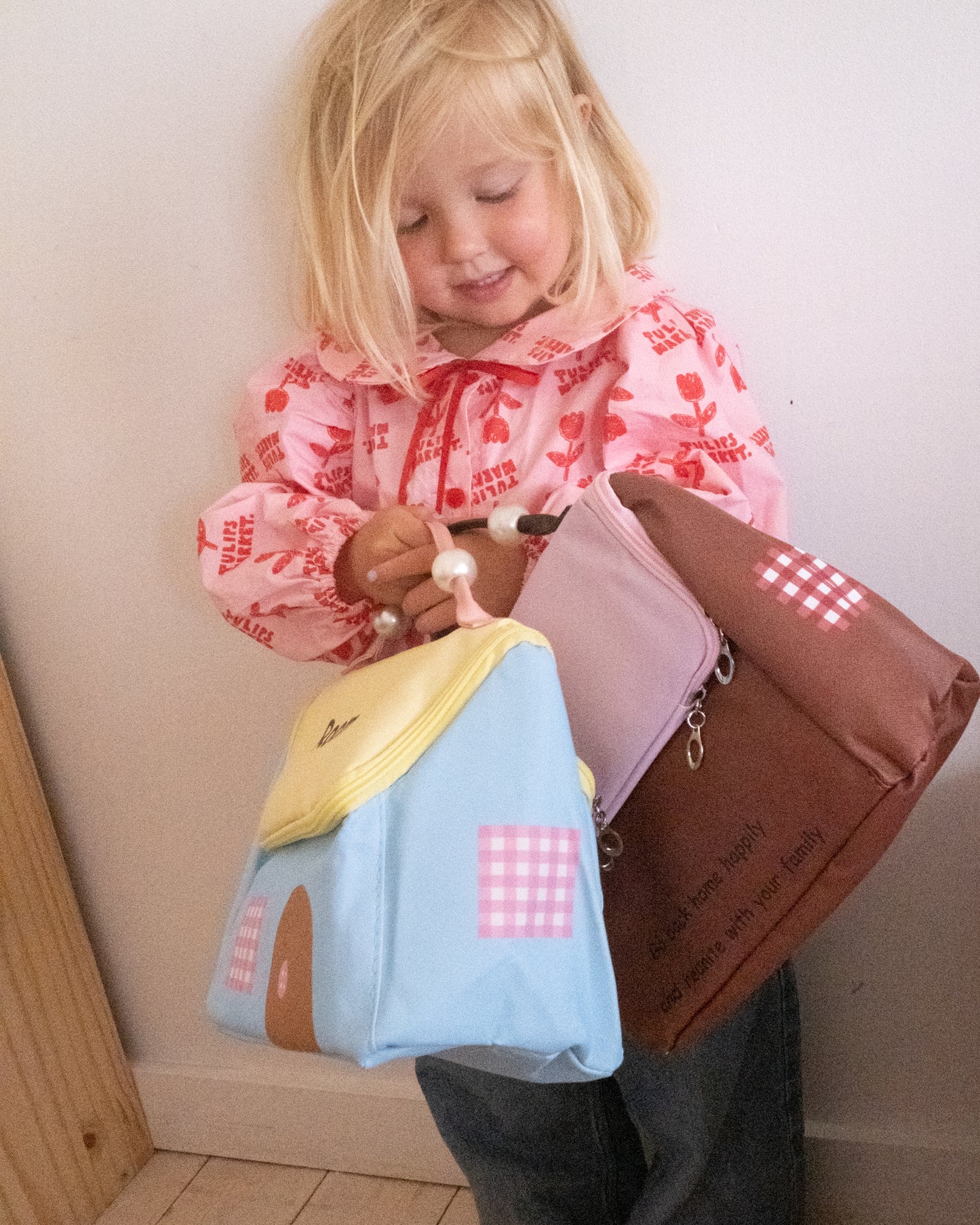 room lunch bag