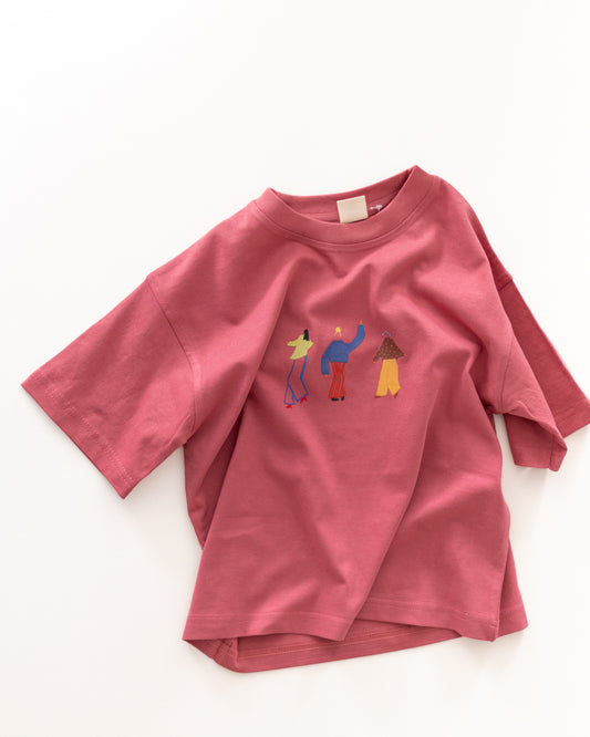 omw to fun things tee