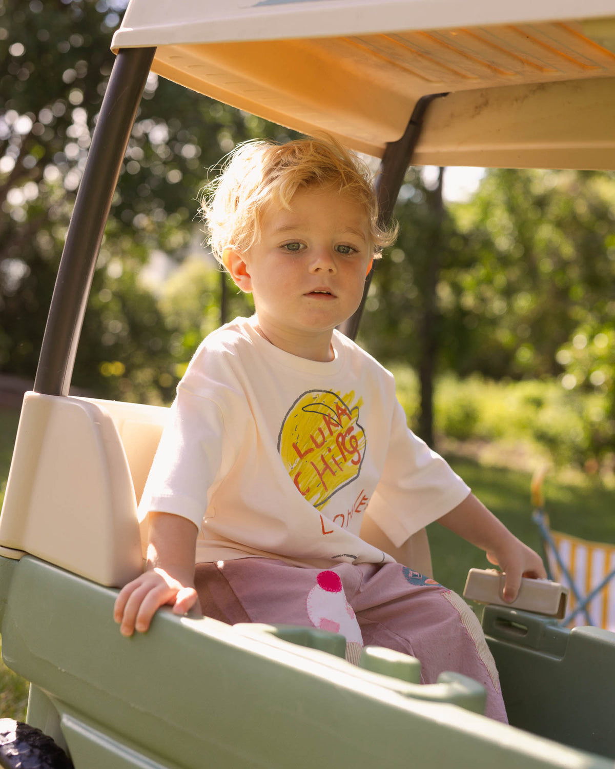 lemonade stand tee
