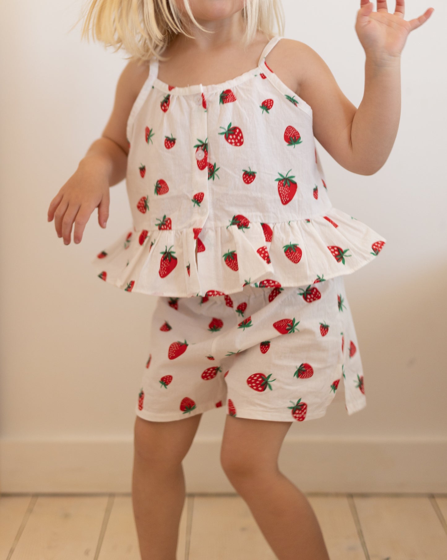 strawberry frill top