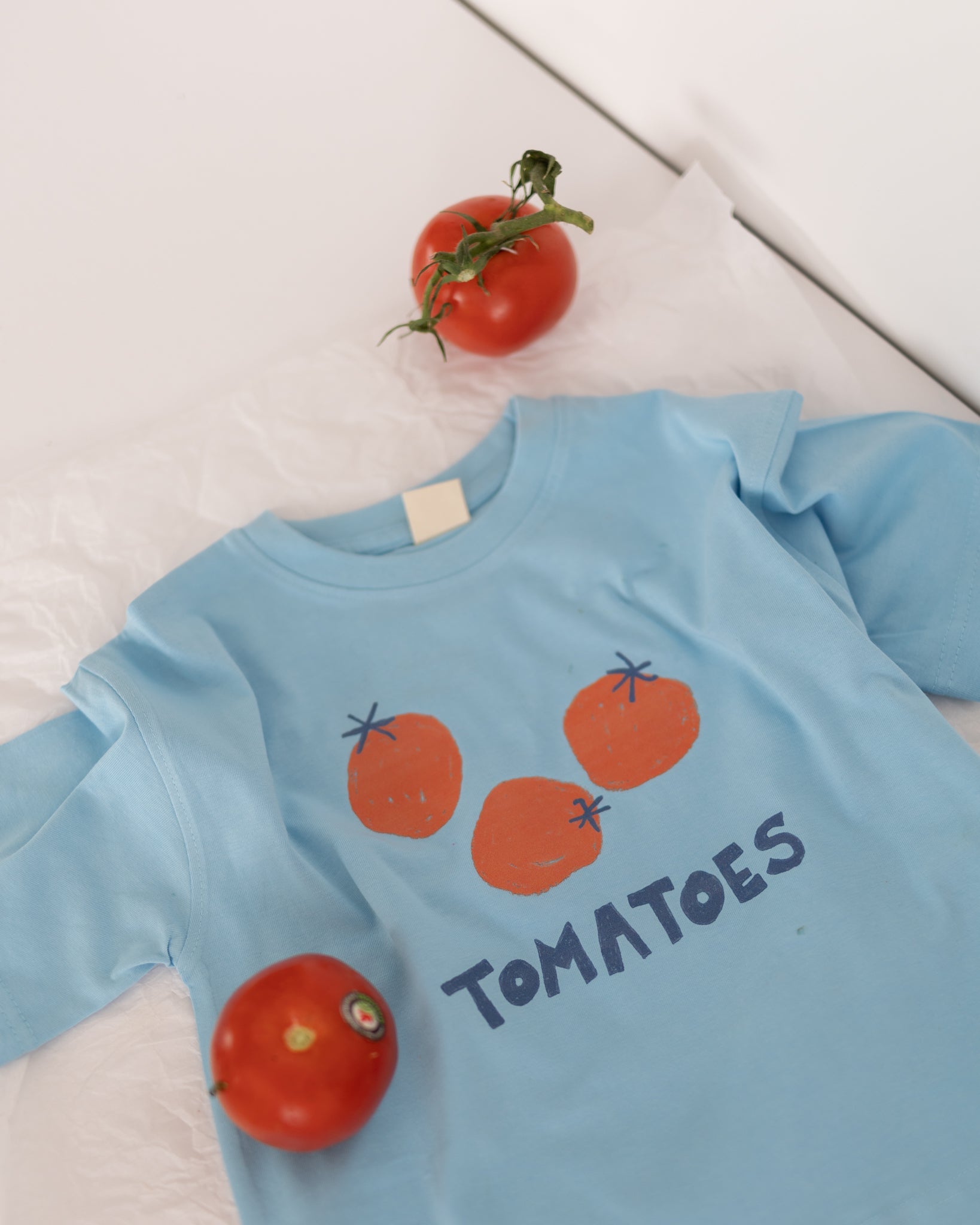 tomato tee - Pigeon said please