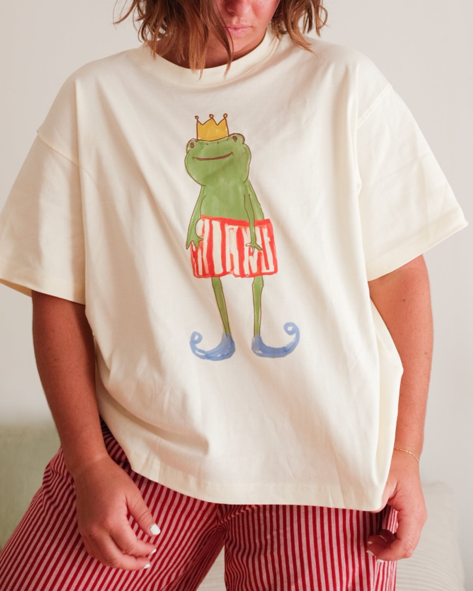 womans frog prince tee - Pigeon said please